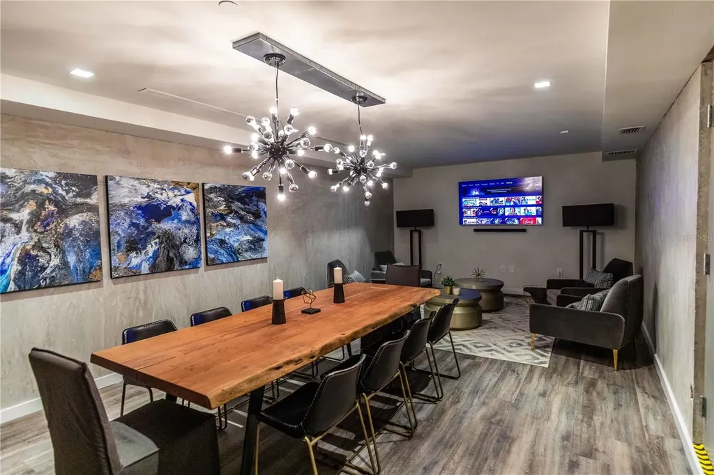 5 N Osceola Avenue Clearwater FL 33755