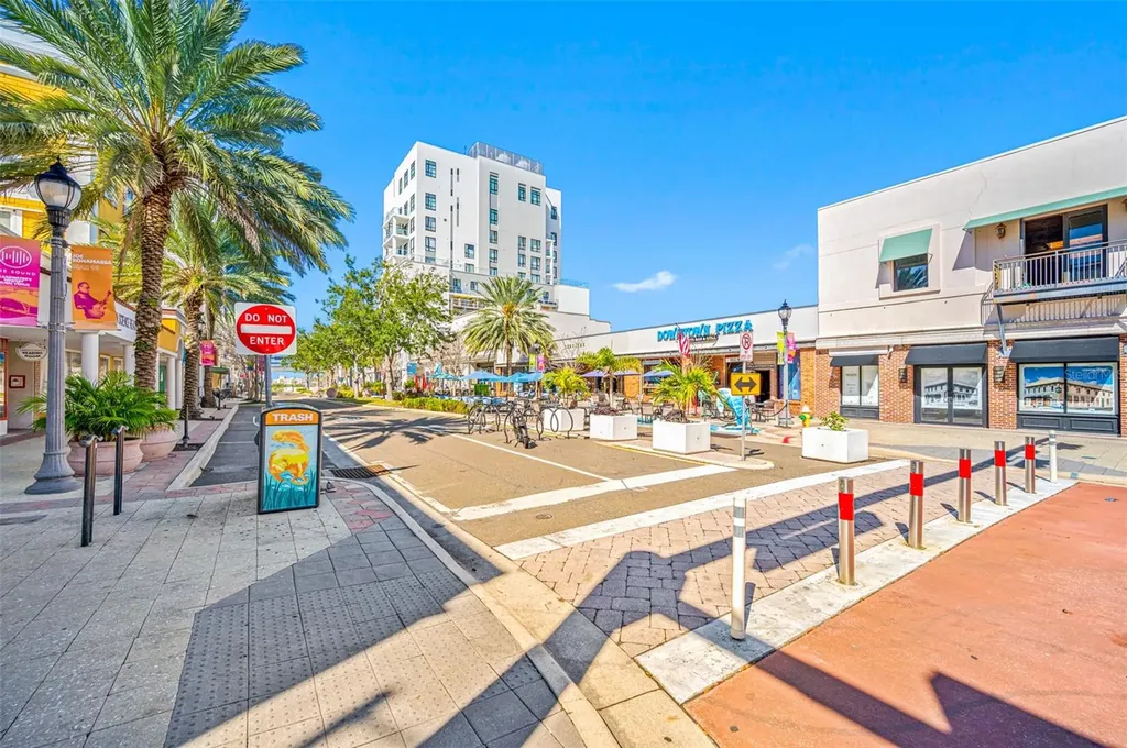 5 N Osceola Avenue Clearwater FL 33755