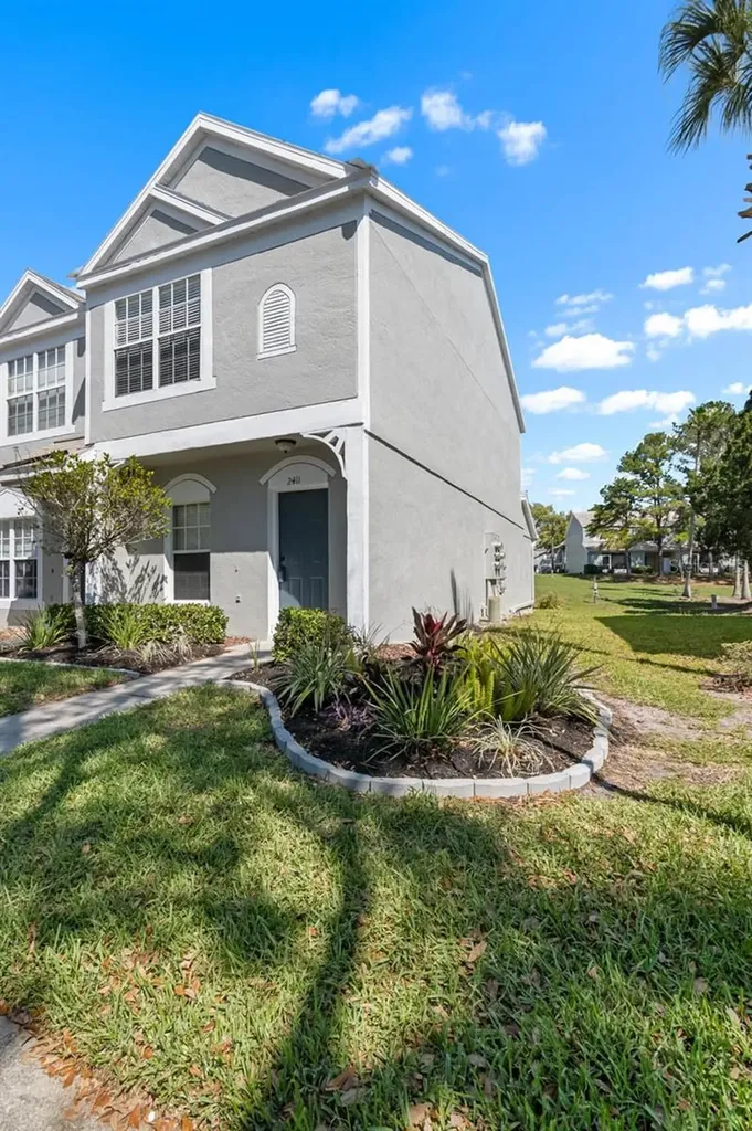 2411 Lake Woodberry Circle Brandon FL 33510