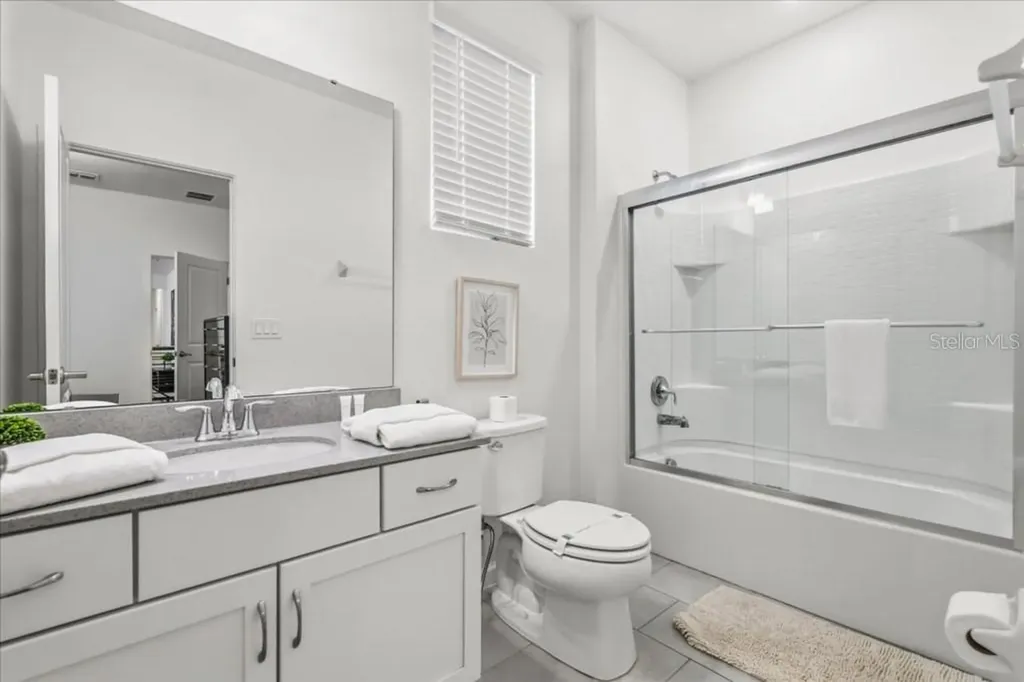 2558 Shanti Drive Kissimmee FL 34746