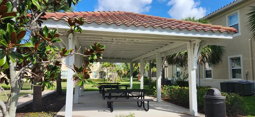 3104 Oriole Drive Sarasota FL 34243