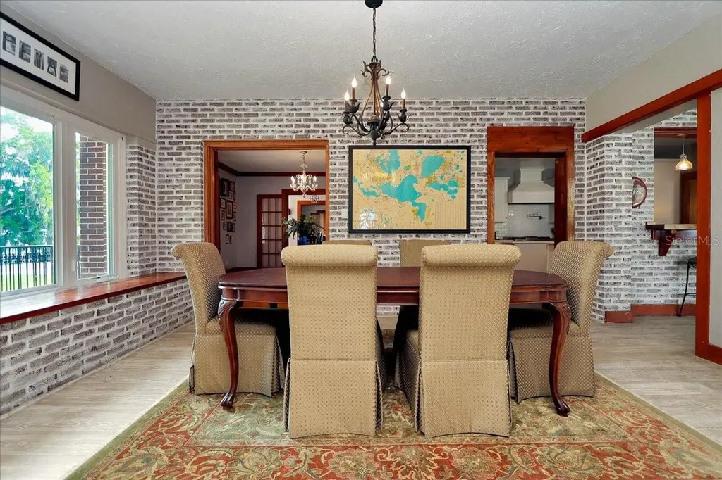 405 Lakeshore Drive Leesburg FL 34748