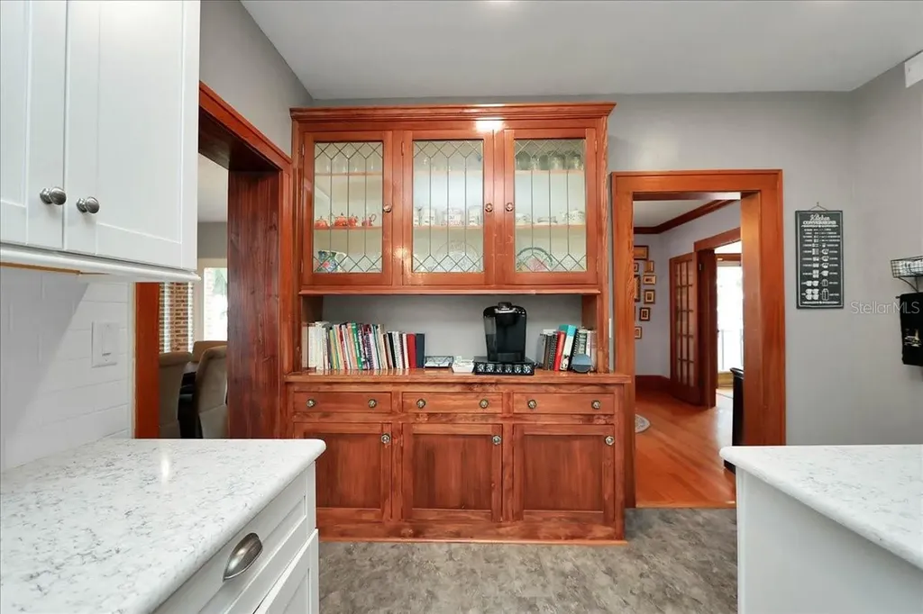 405 Lakeshore Drive Leesburg FL 34748