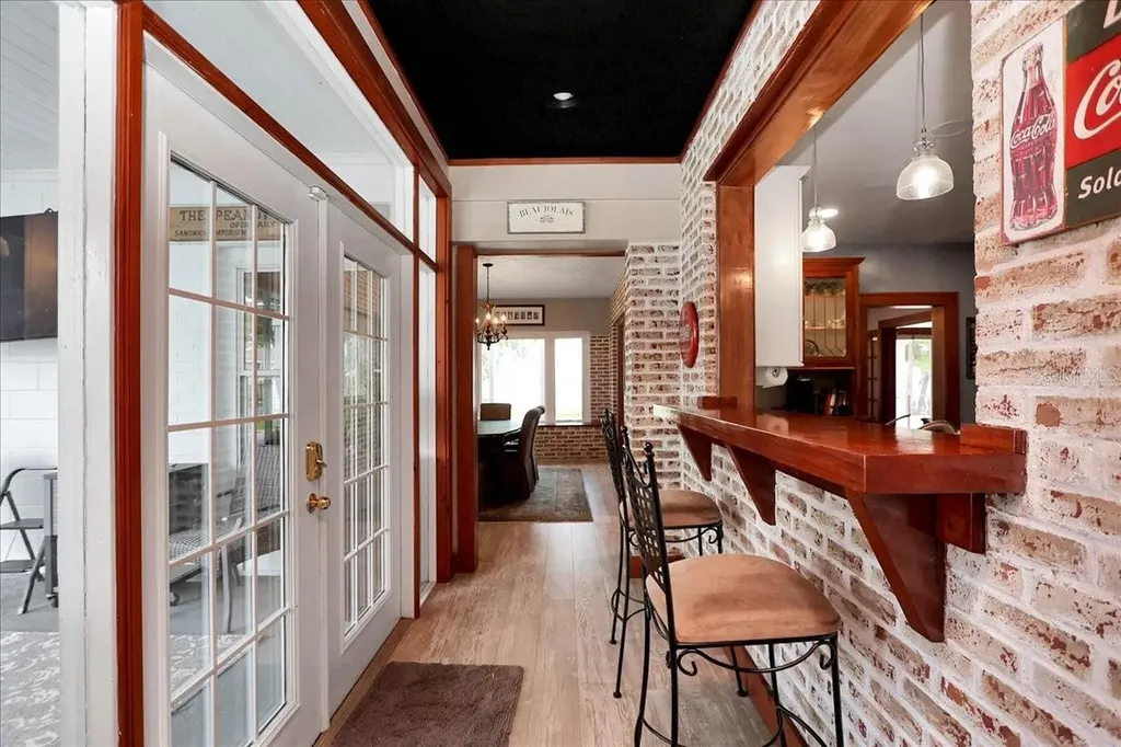 405 Lakeshore Drive Leesburg FL 34748