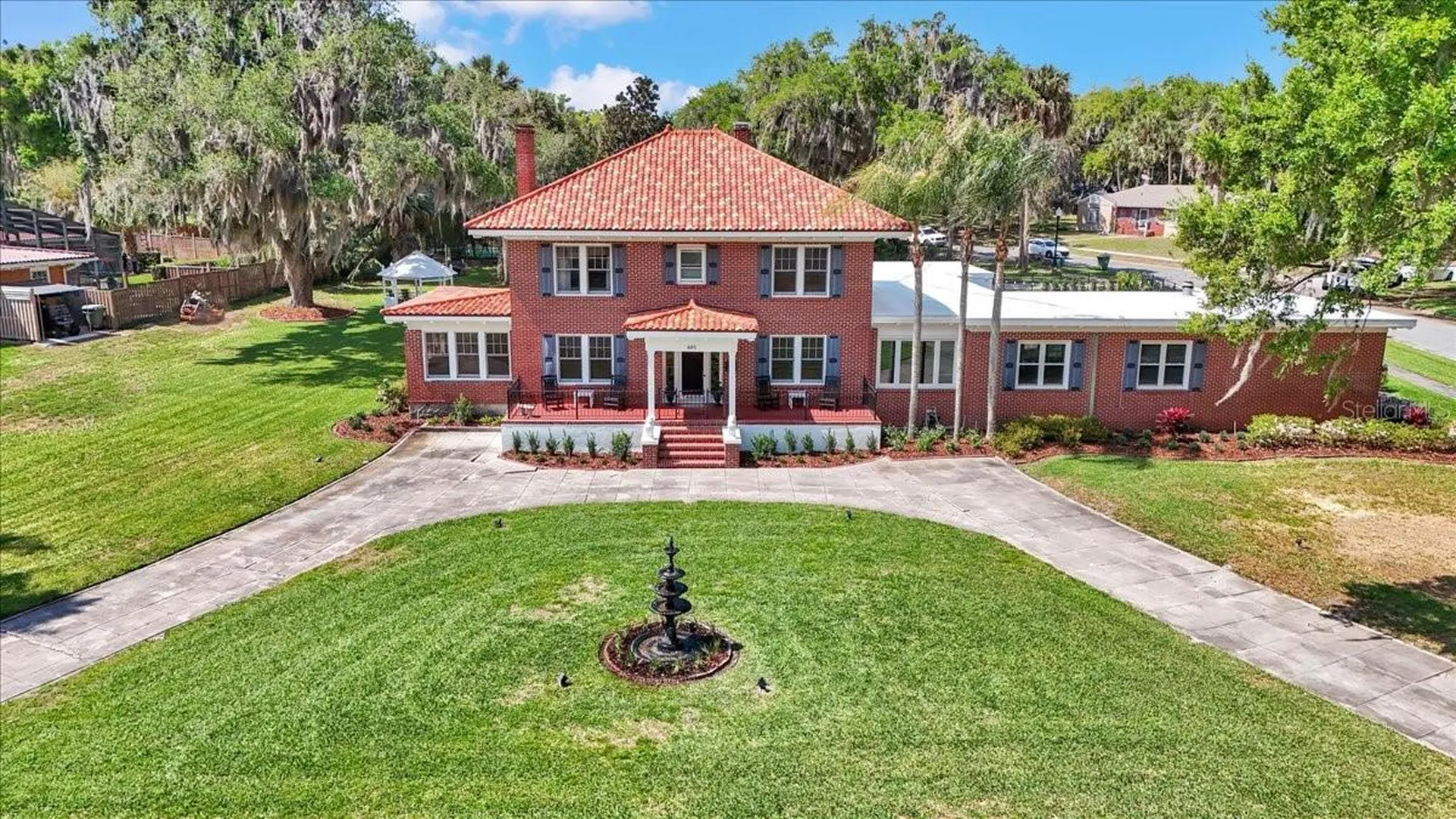 405 Lakeshore Drive Leesburg FL 34748