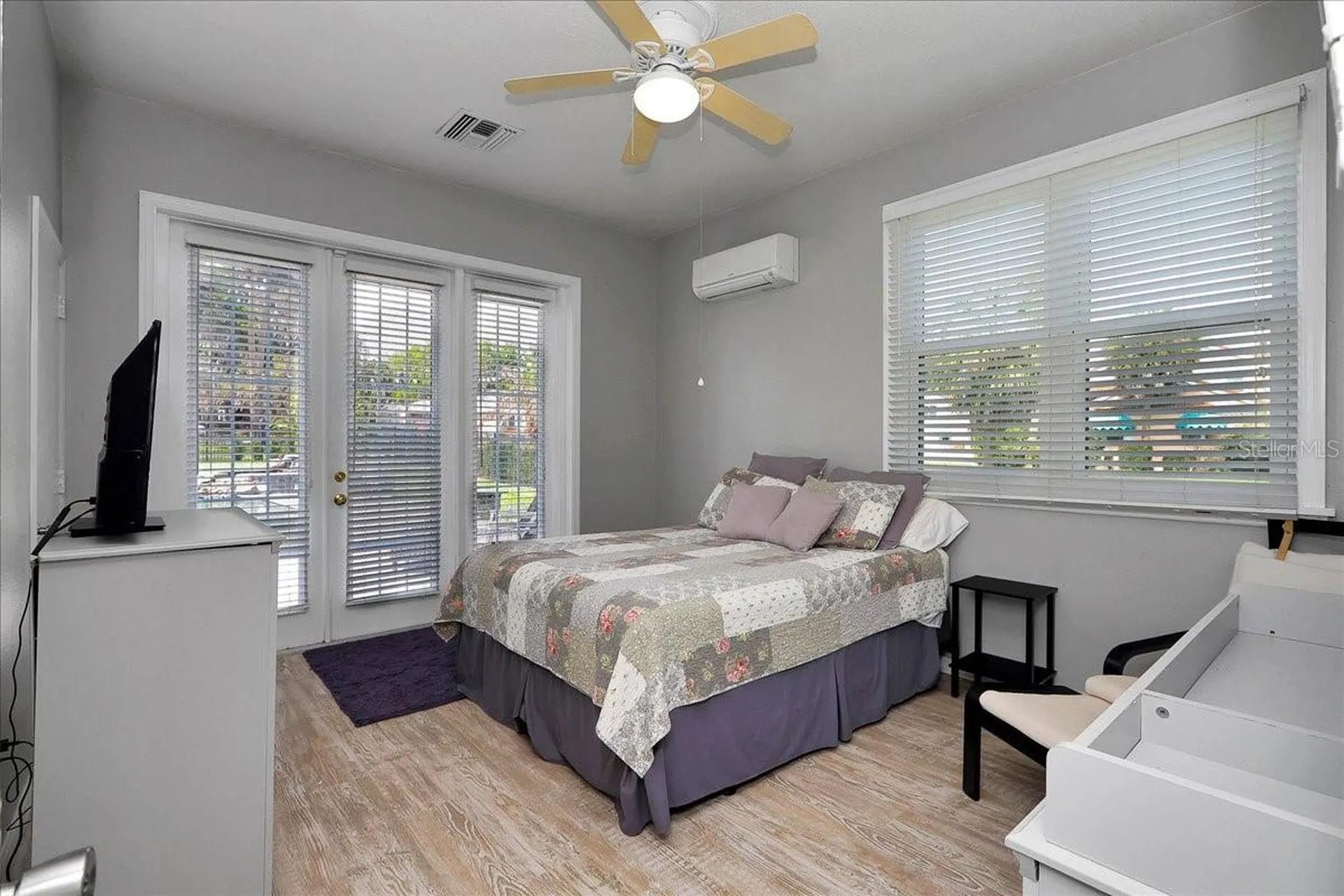 405 Lakeshore Drive Leesburg FL 34748