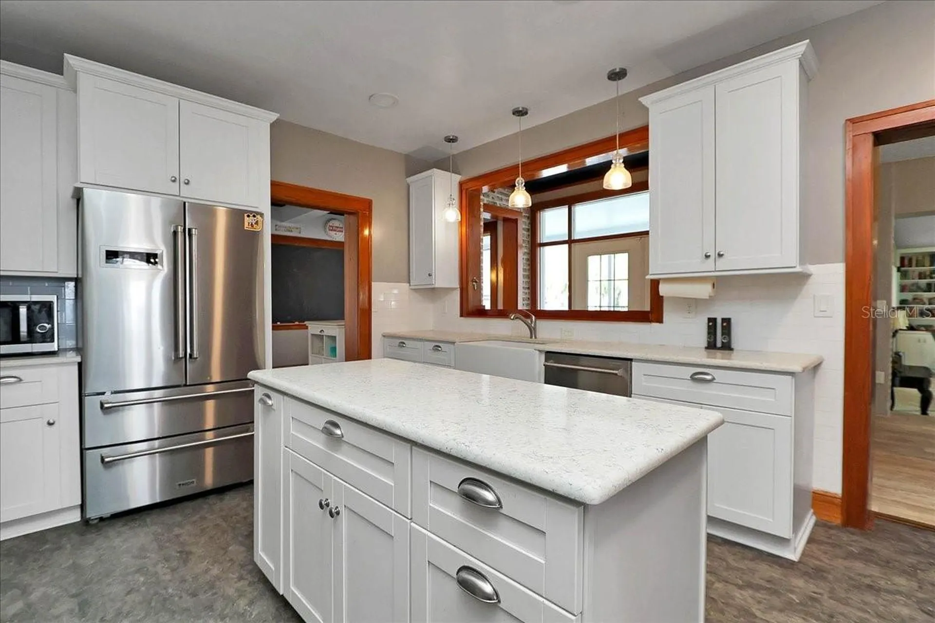 405 Lakeshore Drive Leesburg FL 34748