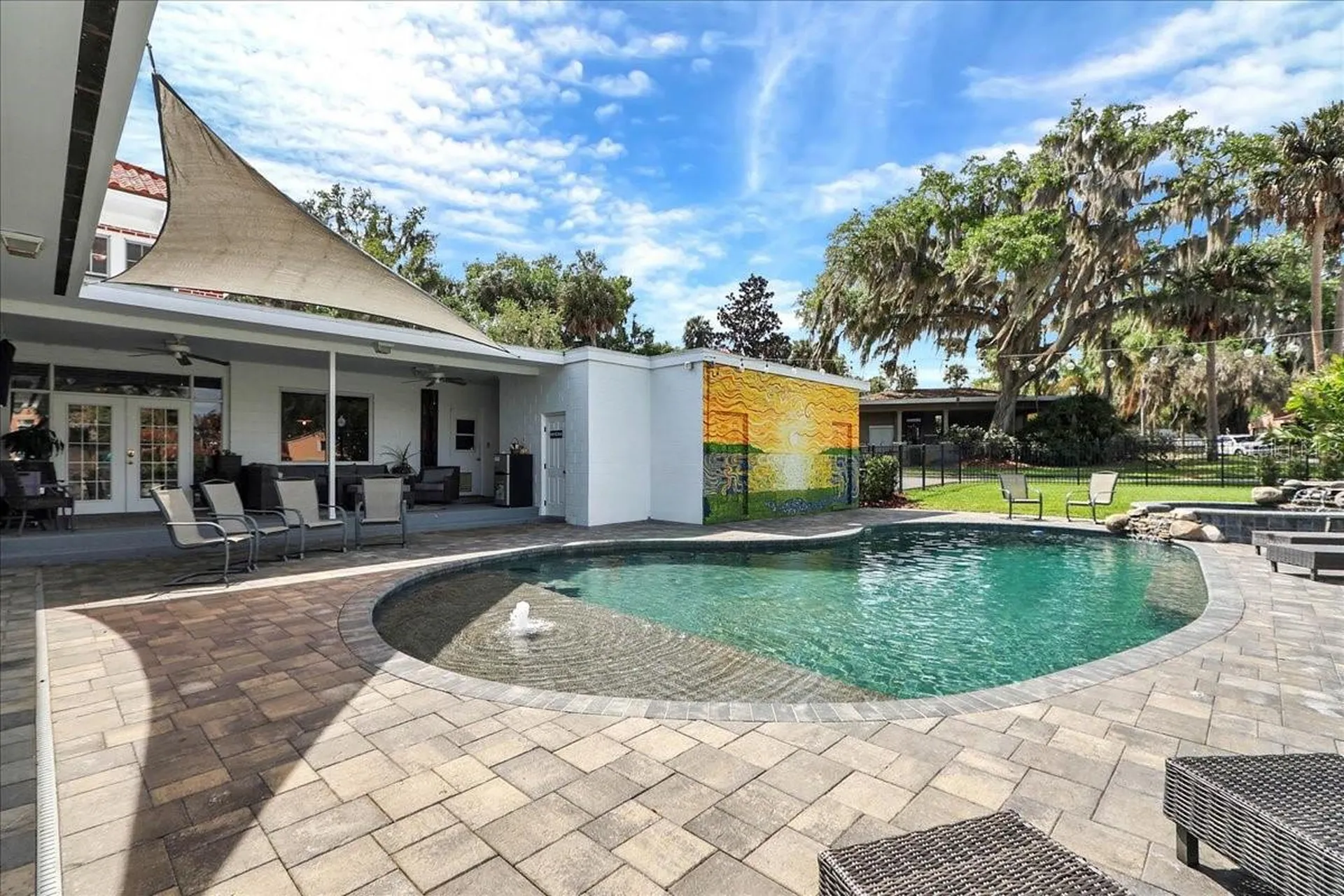 405 Lakeshore Drive Leesburg FL 34748