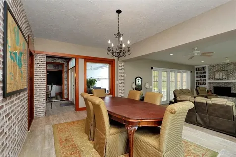 405 Lakeshore Drive Leesburg FL 34748