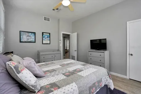 405 Lakeshore Drive Leesburg FL 34748