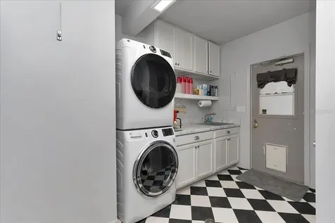 405 Lakeshore Drive Leesburg FL 34748