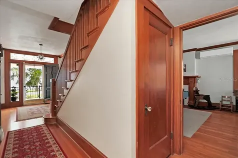 405 Lakeshore Drive Leesburg FL 34748