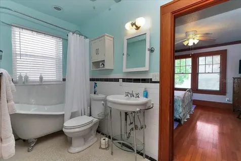 405 Lakeshore Drive Leesburg FL 34748