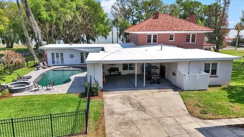 405 Lakeshore Drive Leesburg FL 34748