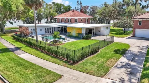 405 Lakeshore Drive Leesburg FL 34748