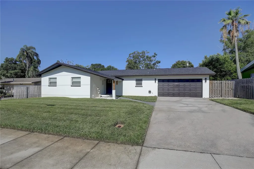 912 S Highland Avenue Clearwater FL 33756