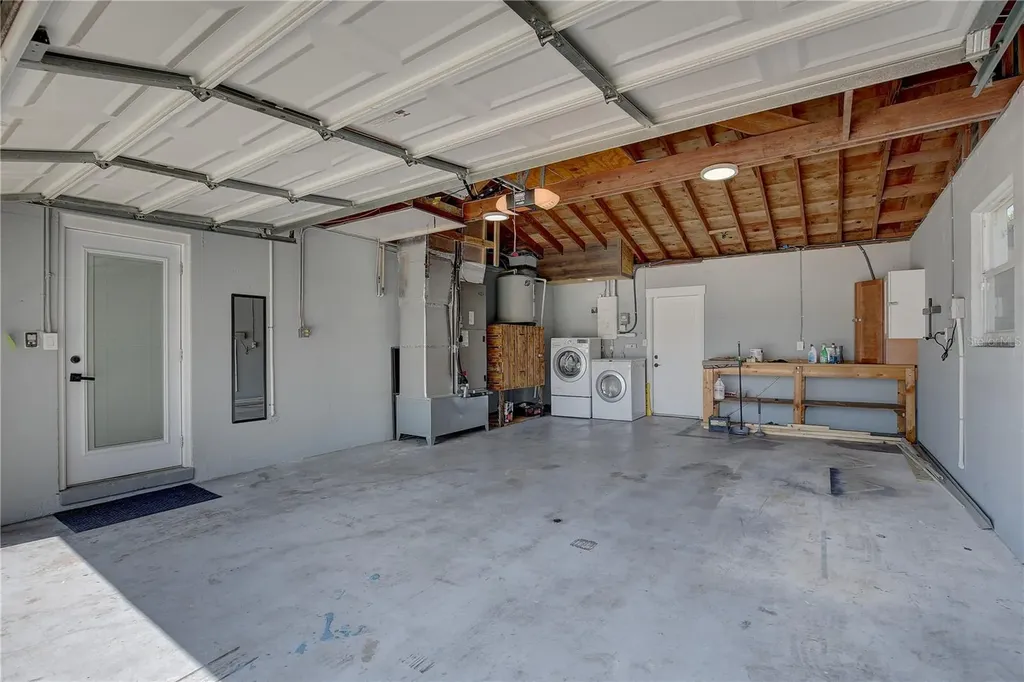 912 S Highland Avenue Clearwater FL 33756