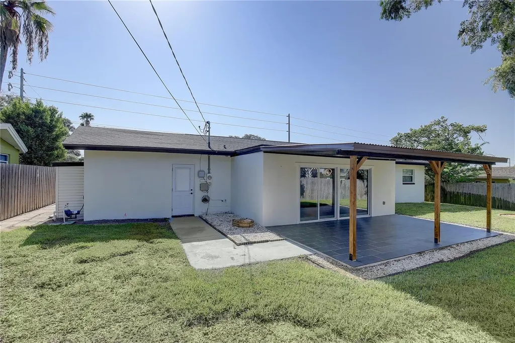 912 S Highland Avenue Clearwater FL 33756