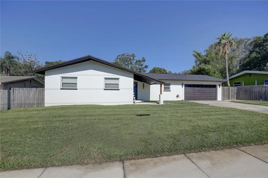 912 S Highland Avenue Clearwater FL 33756