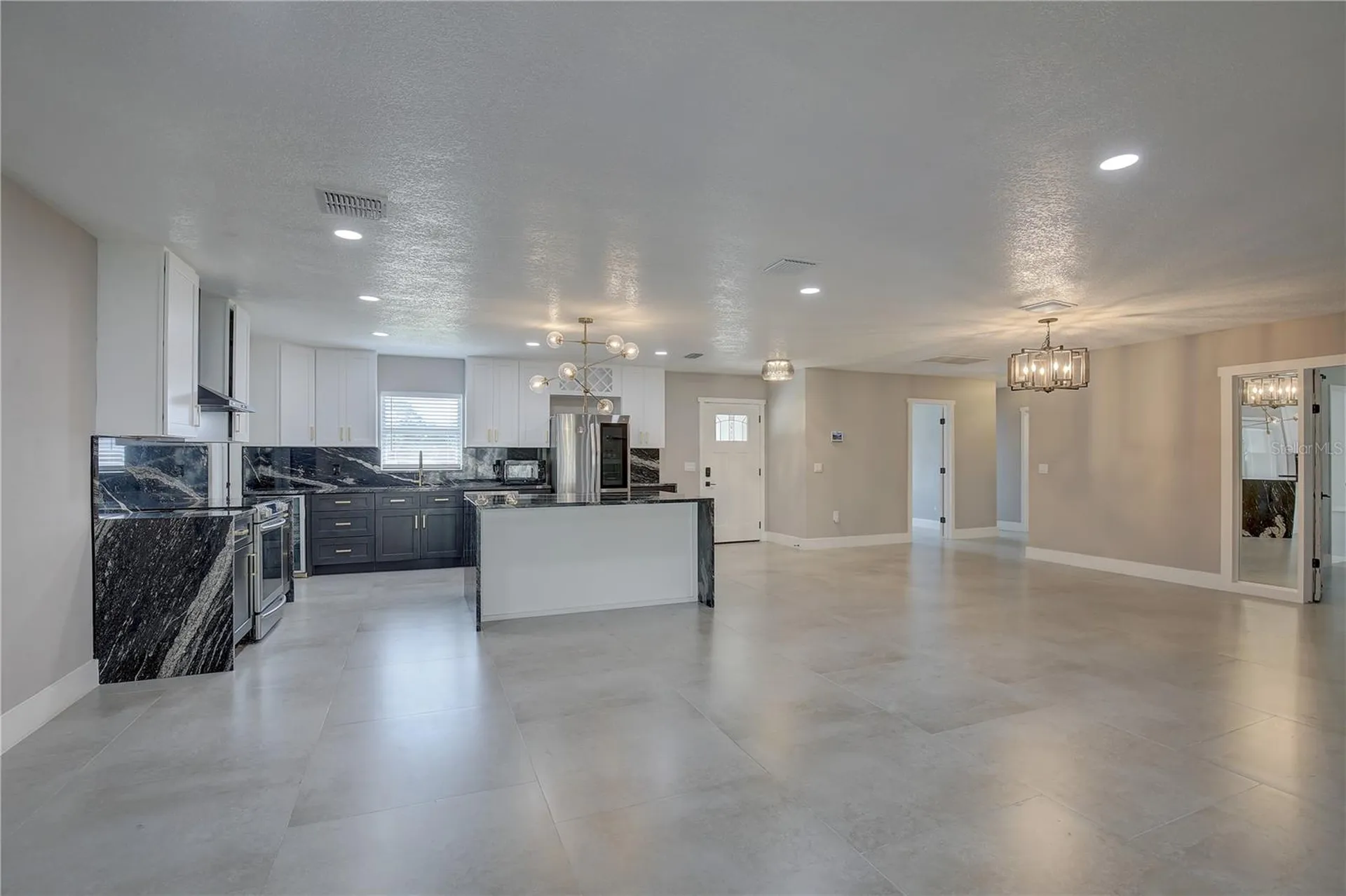 912 S Highland Avenue Clearwater FL 33756