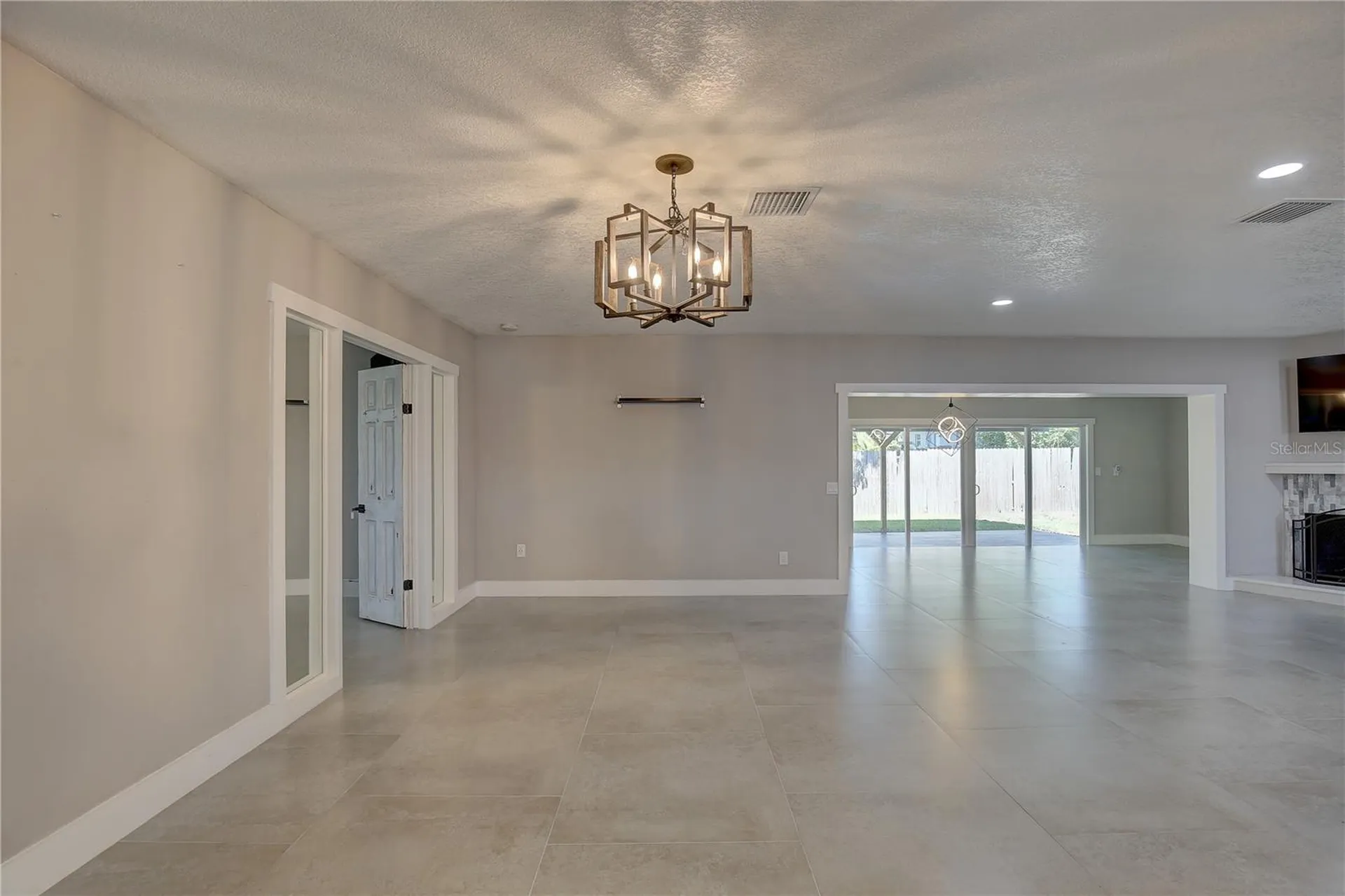 912 S Highland Avenue Clearwater FL 33756