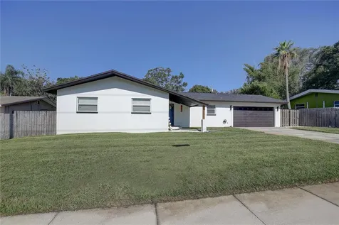 912 S Highland Avenue Clearwater FL 33756