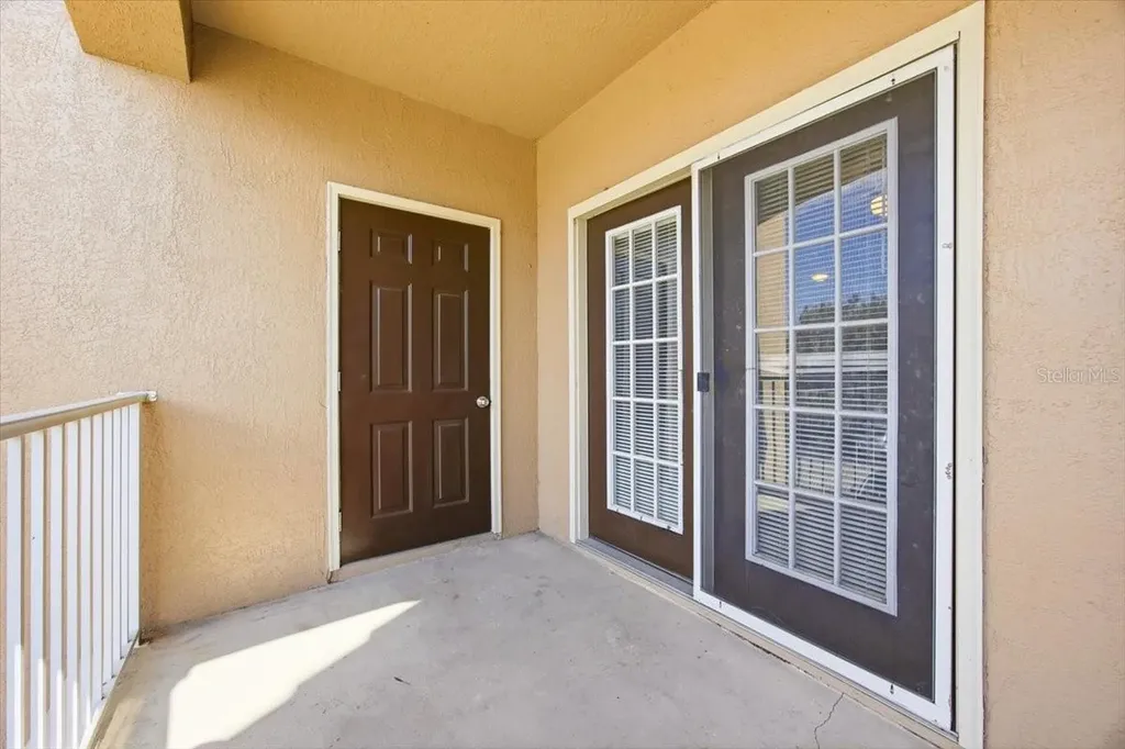 14353 Fredricksburg Drive Orlando FL 32837