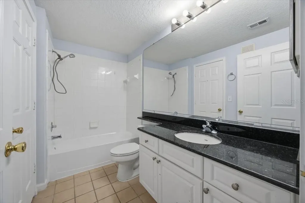 14353 Fredricksburg Drive Orlando FL 32837