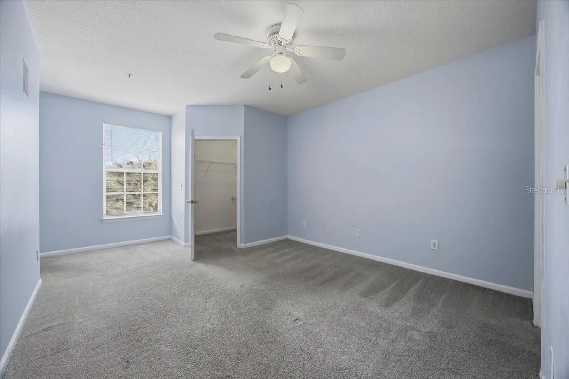 14353 Fredricksburg Drive Orlando FL 32837