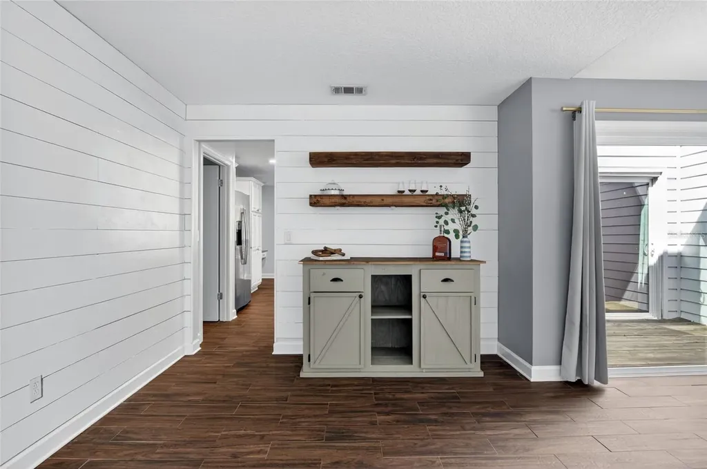4472 Winderlakes Drive Orlando FL 32835