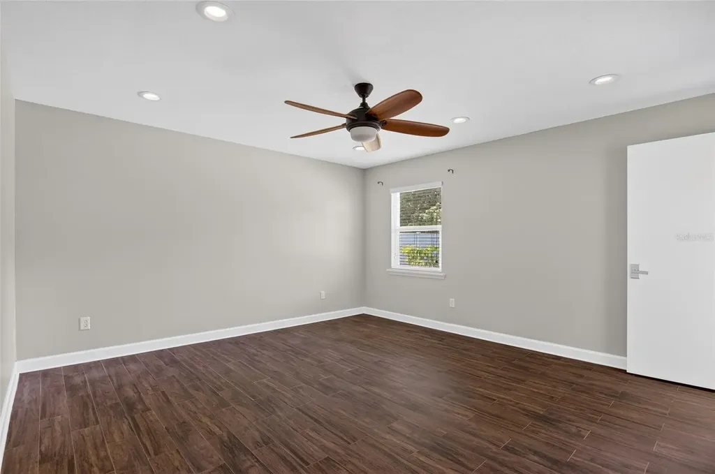 4472 Winderlakes Drive Orlando FL 32835