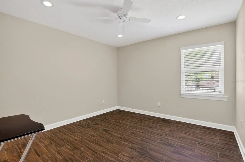 4472 Winderlakes Drive Orlando FL 32835