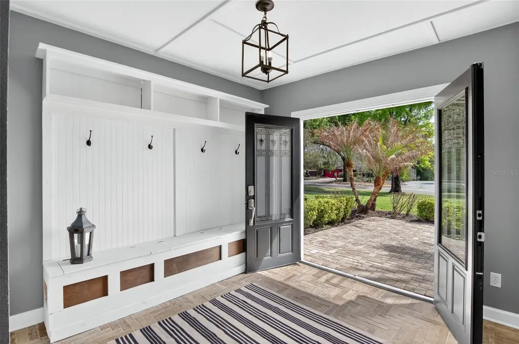 4472 Winderlakes Drive Orlando FL 32835
