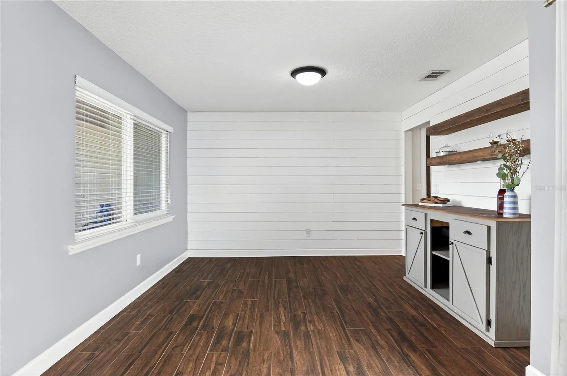 4472 Winderlakes Drive Orlando FL 32835