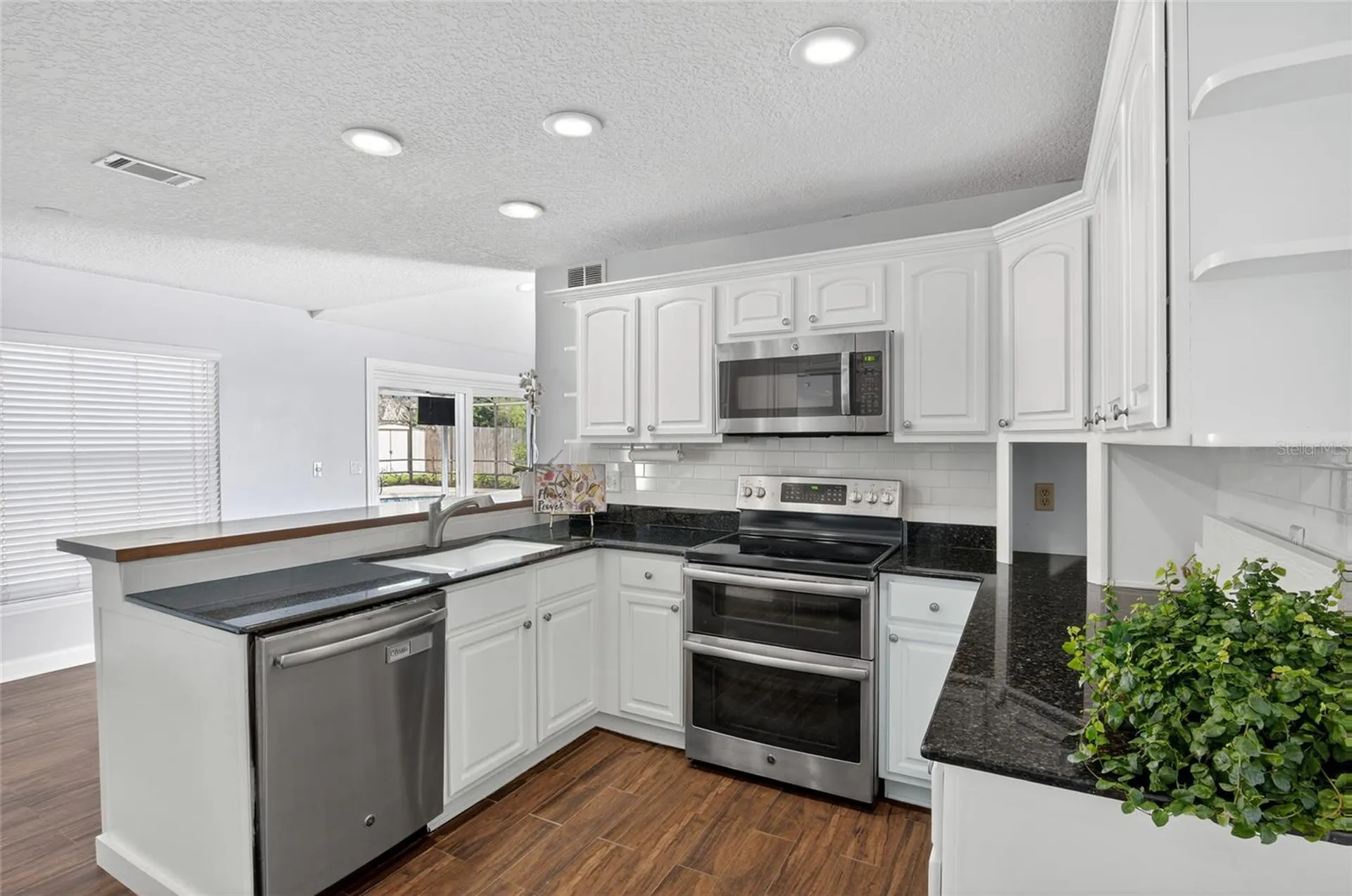 4472 Winderlakes Drive Orlando FL 32835