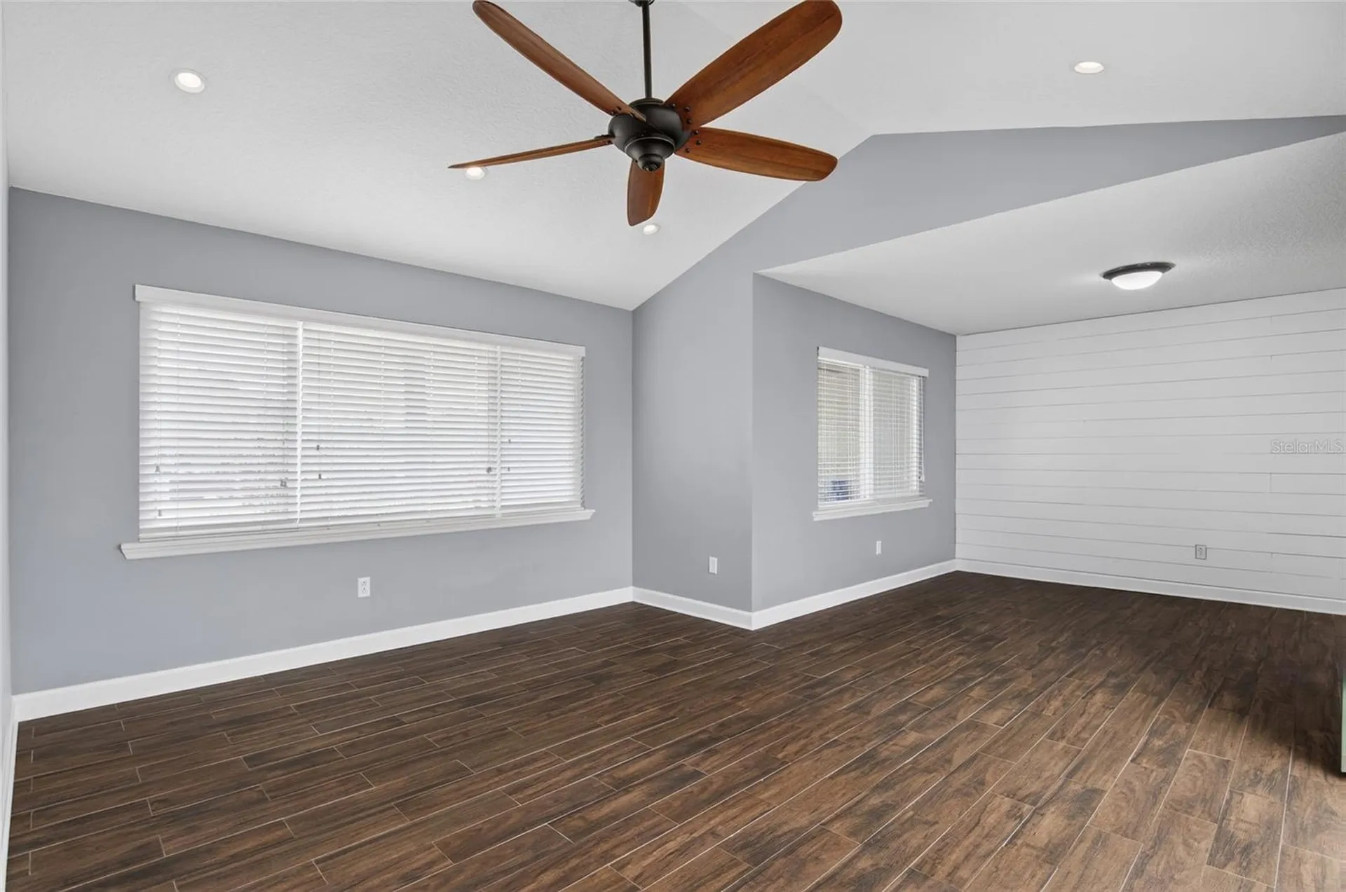 4472 Winderlakes Drive Orlando FL 32835