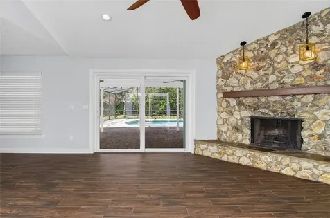 4472 Winderlakes Drive Orlando FL 32835