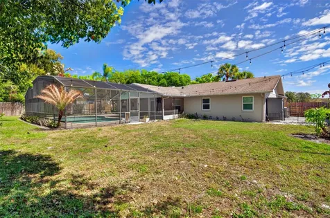 4472 Winderlakes Drive Orlando FL 32835