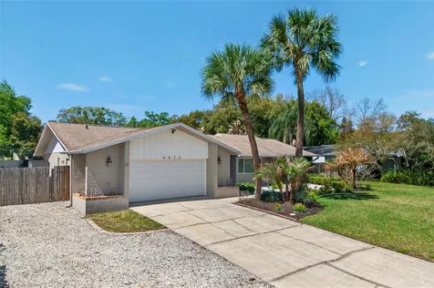 4472 Winderlakes Drive Orlando FL 32835