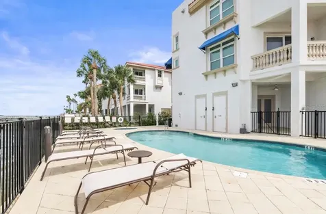 1340 Bayshore Boulevard Dunedin FL 34698