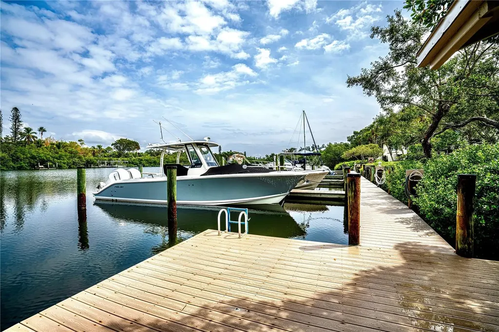 6750 Gulf Of Mexico Drive Longboat Key FL 34228
