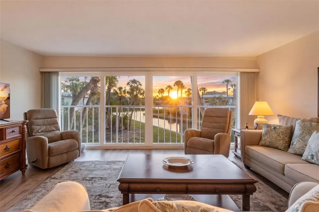 6750 Gulf Of Mexico Drive Longboat Key FL 34228