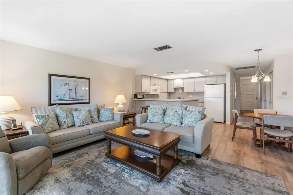 6750 Gulf Of Mexico Drive Longboat Key FL 34228