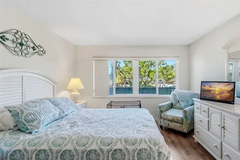 6750 Gulf Of Mexico Drive Longboat Key FL 34228
