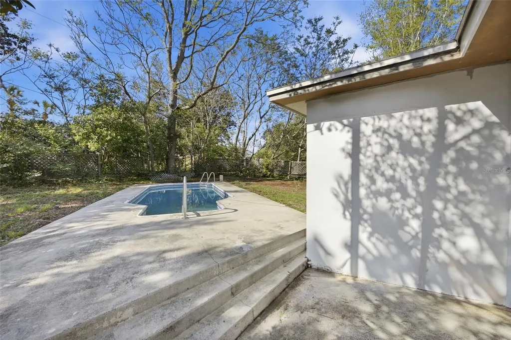 22 S Osceola Street Beverly Hills FL 34465