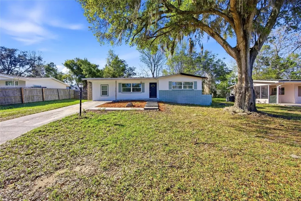 22 S Osceola Street Beverly Hills FL 34465