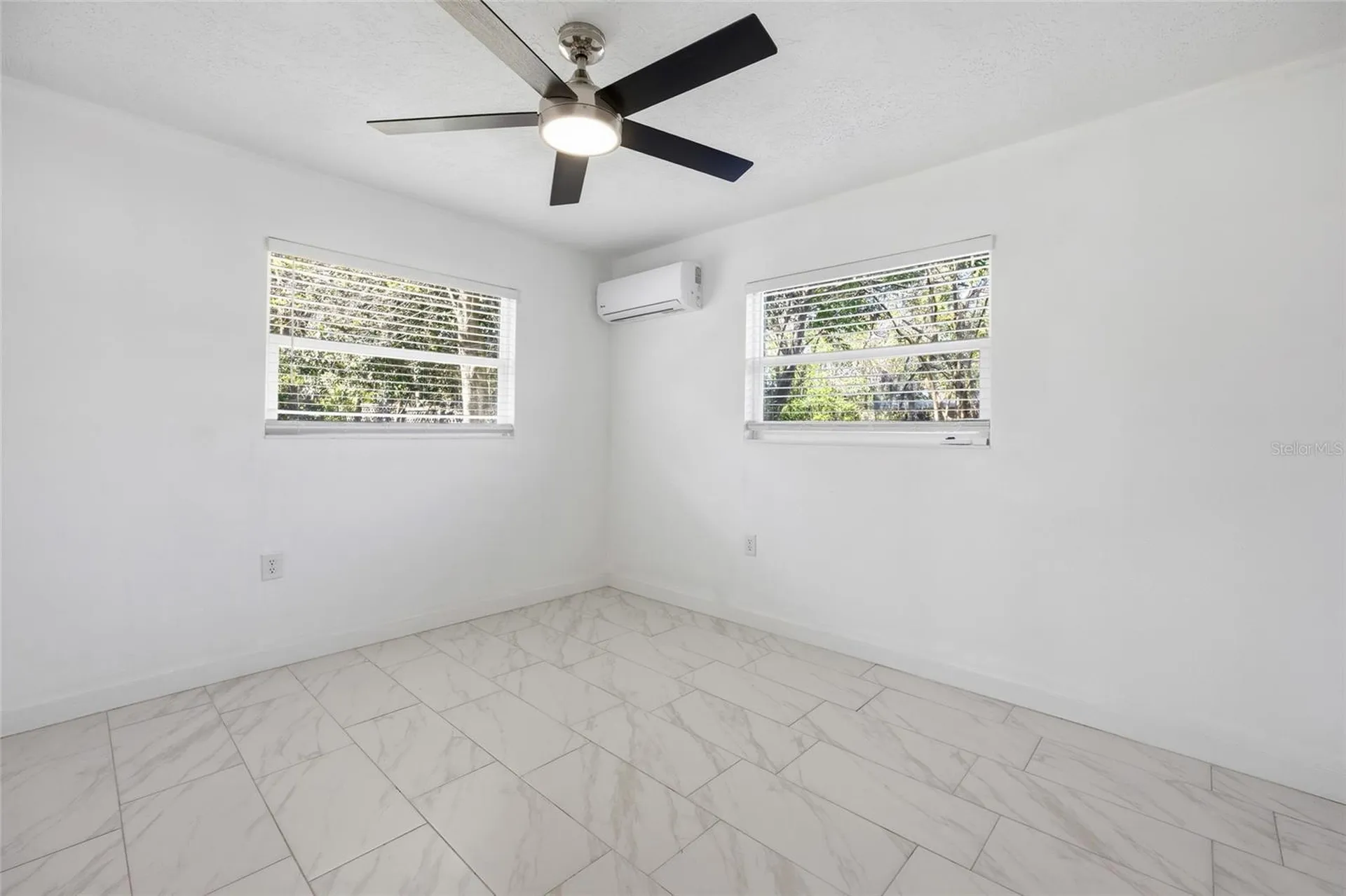 22 S Osceola Street Beverly Hills FL 34465