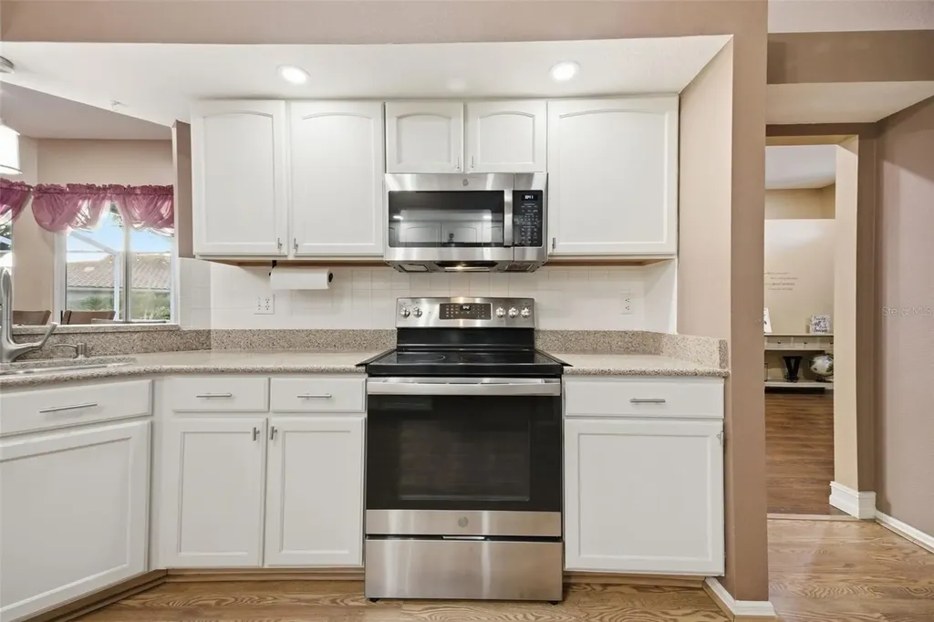 18302 Saint James Court Tampa FL 33647