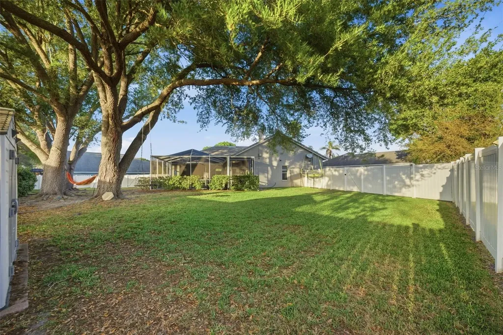 18302 Saint James Court Tampa FL 33647