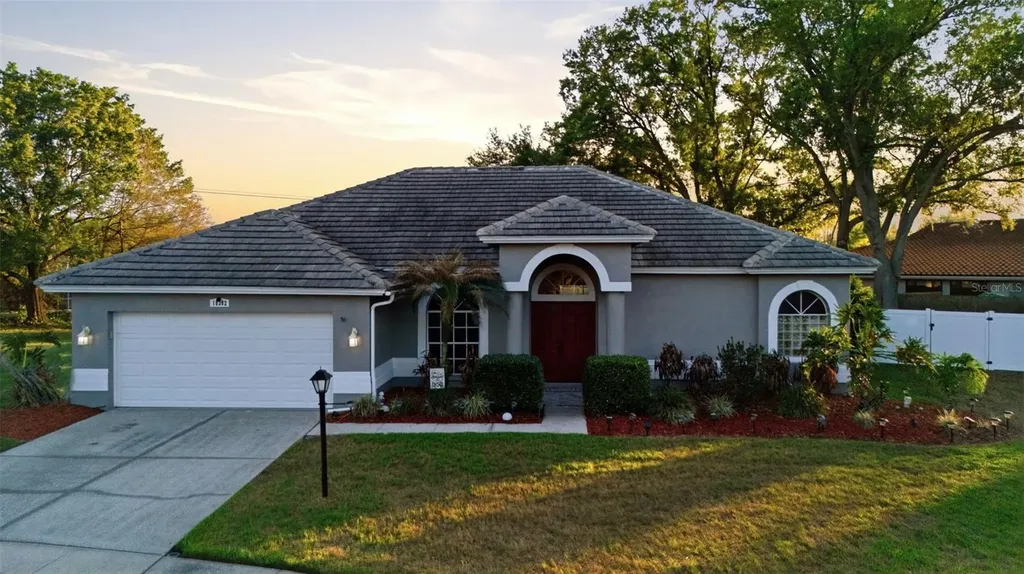 18302 Saint James Court Tampa FL 33647